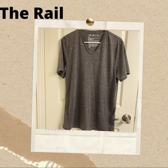 NWOT Men's The Rails T-Shirt, Slub Cotton, Taupe, Lightweight V-neck - Picture 1 of 6